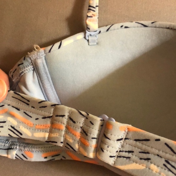 American Eagle Aerie Holly Bikini Top - Picture 3 of 5